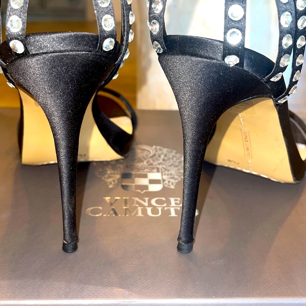 LIKE NEW VINCE CAMUTO DAPHERY RHINESTONE EMBELLISHED BLACK SATIN BRAZIL SIZE 7.5 - Picture 12 of 17